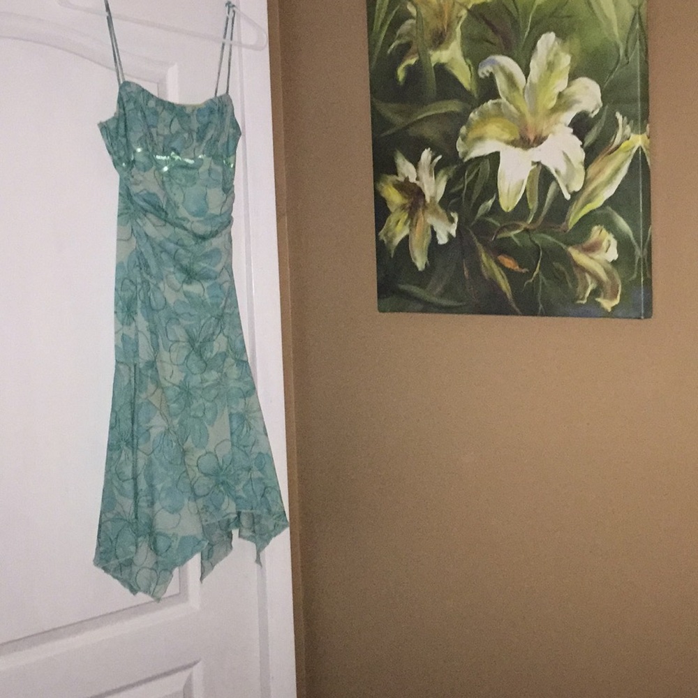 City Triangles scrunched mid dress